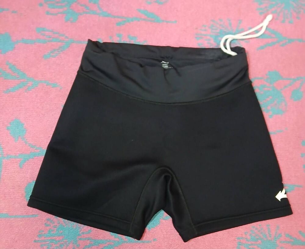 Xcel womens medium black neoprene padded shorts